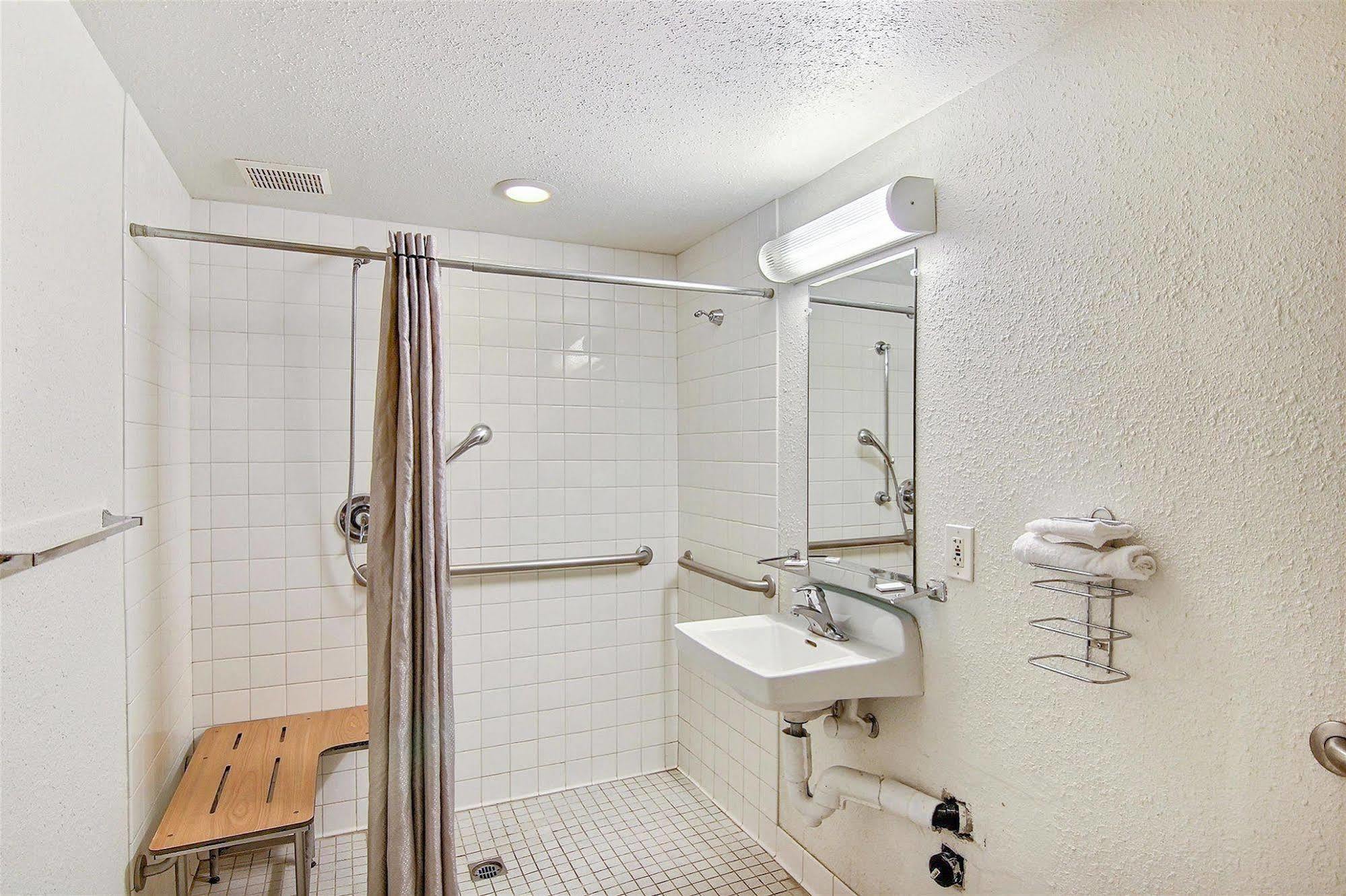 Motel 6-Goleta, Ca - Santa Barbara ภายนอก รูปภาพ